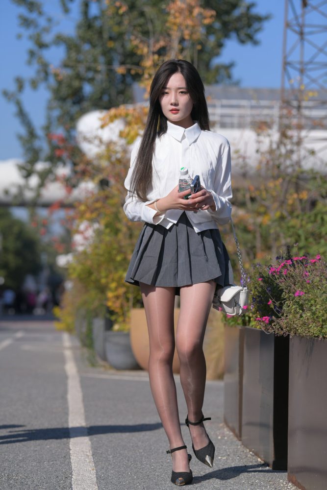 J3409 1091P-24.4GB-嘿次元