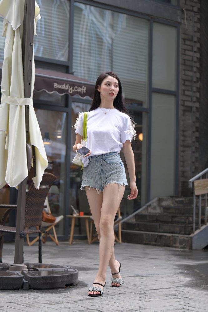 J2171 373P1V-19.7GB-嘿次元