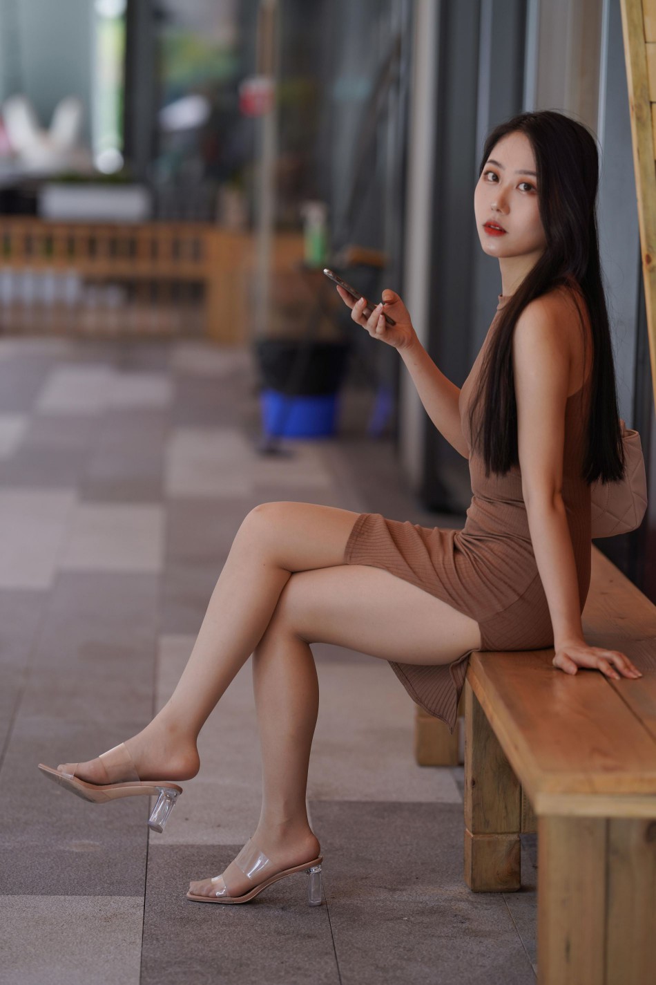 图片[5]-超有女人味的姑娘短裙逛街【400P】00049-嘿次元