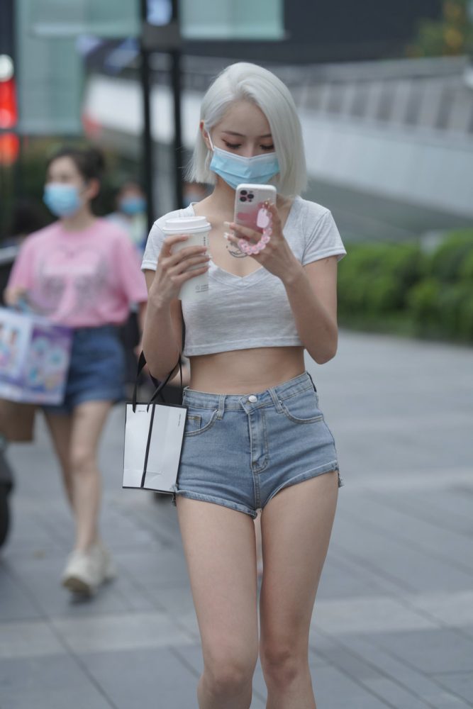 J3717 75P-813MB-嘿次元