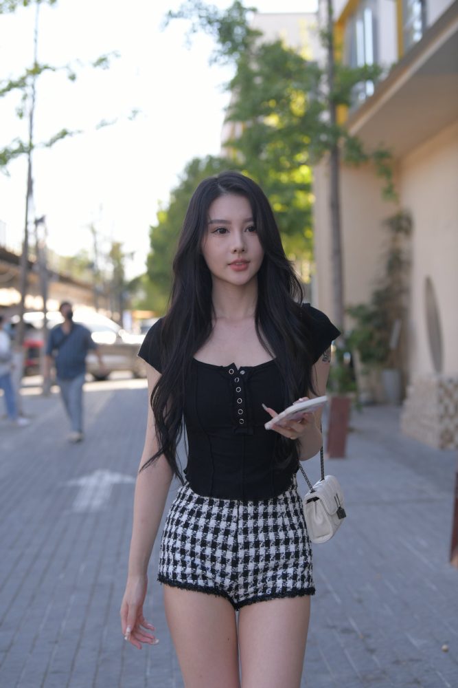 J3206 671P-14.5GB-嘿次元