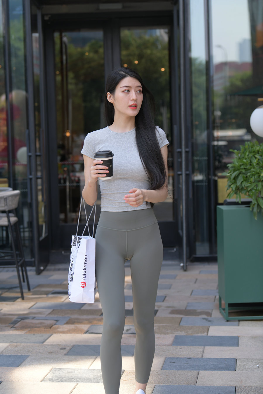 图片[4]-在外面逛街的瑜伽裤女孩J2240 449P1V-16.7GB-嘿次元