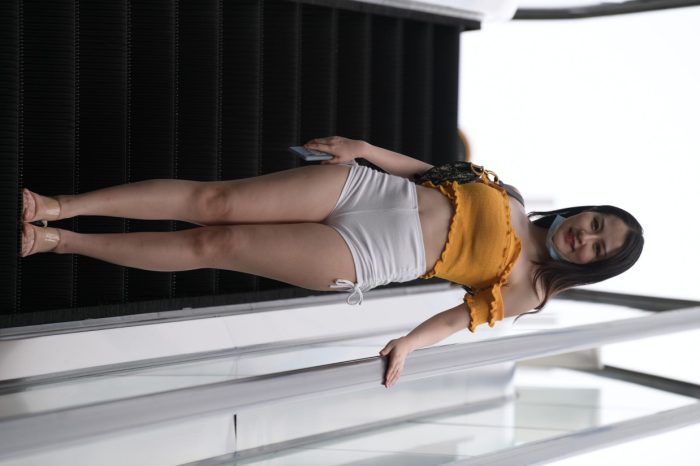 高腰白色短裤的漂亮女孩【767P】00065-嘿次元