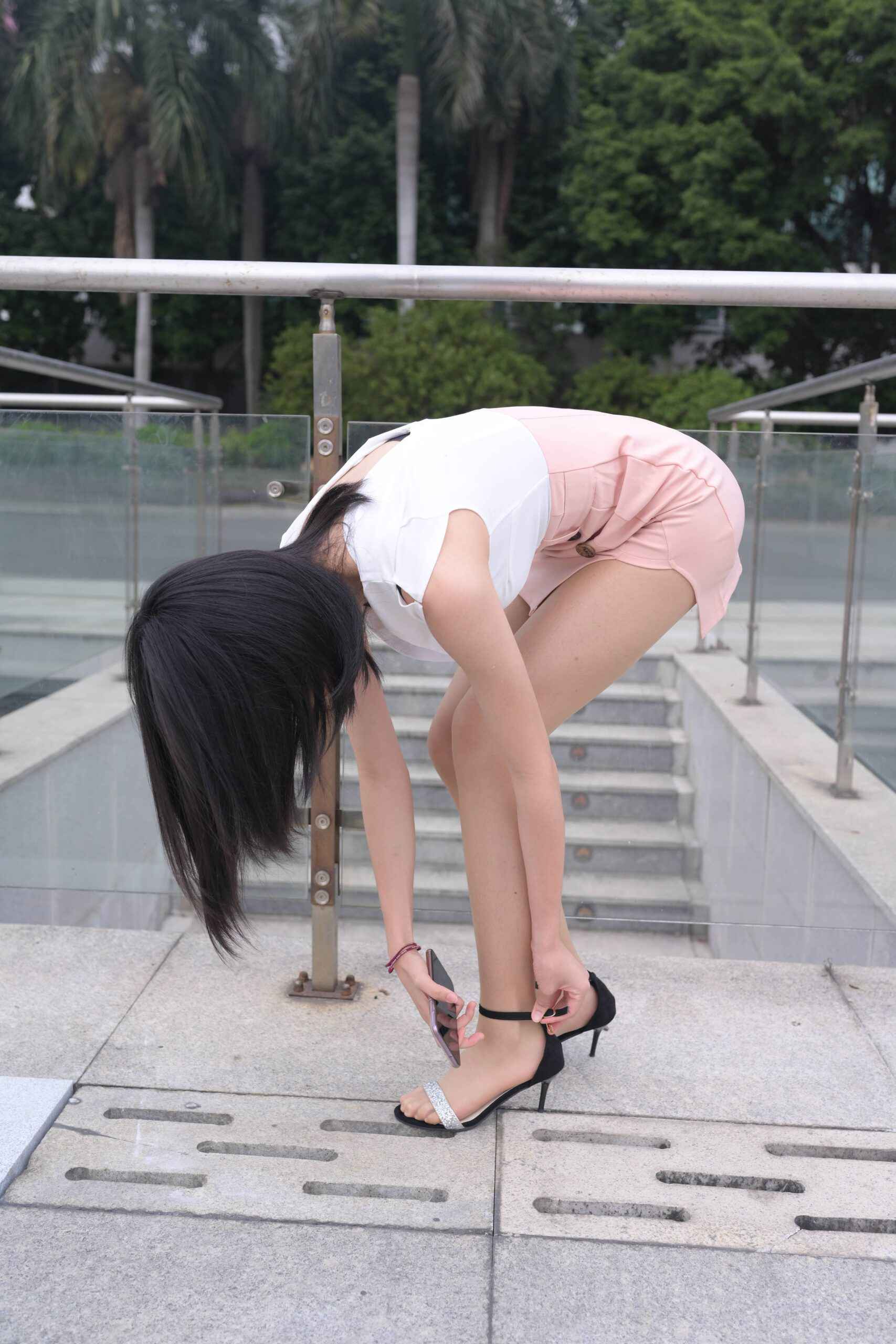 图片[5]-粉色短裙短发女孩【491P16V 15.21G】-嘿次元